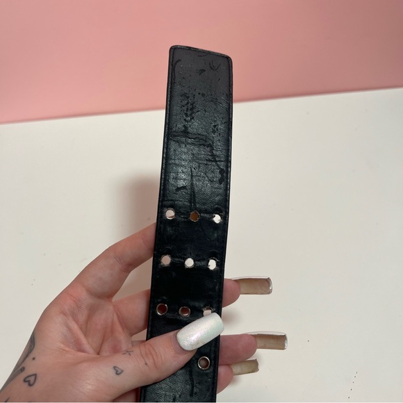 Vintage Y2K 2000s mcbling emo grunge biker rockstar black grommet belt - Picture 6 of 8